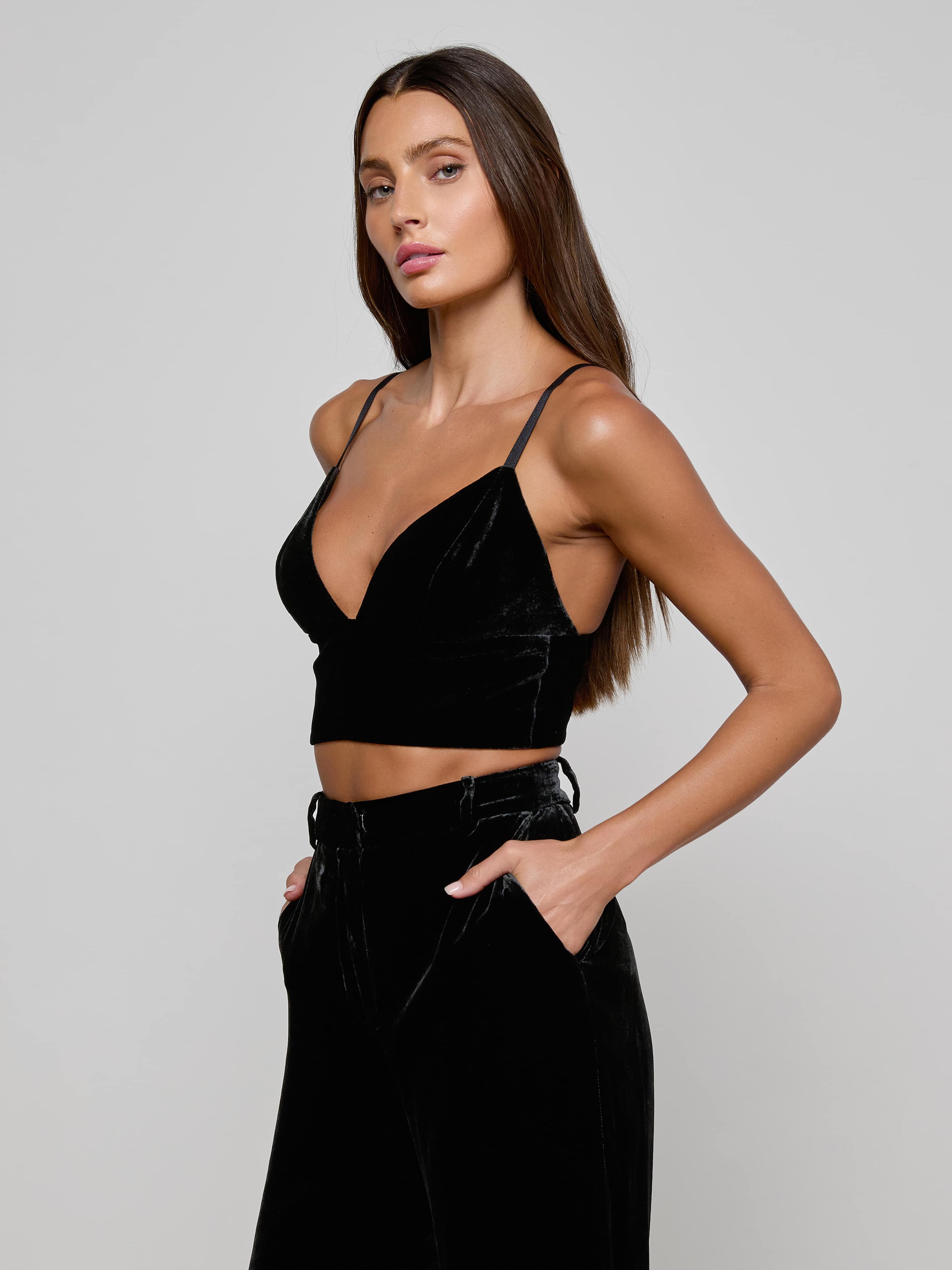 Aislin Velvet Bralette - Image 3