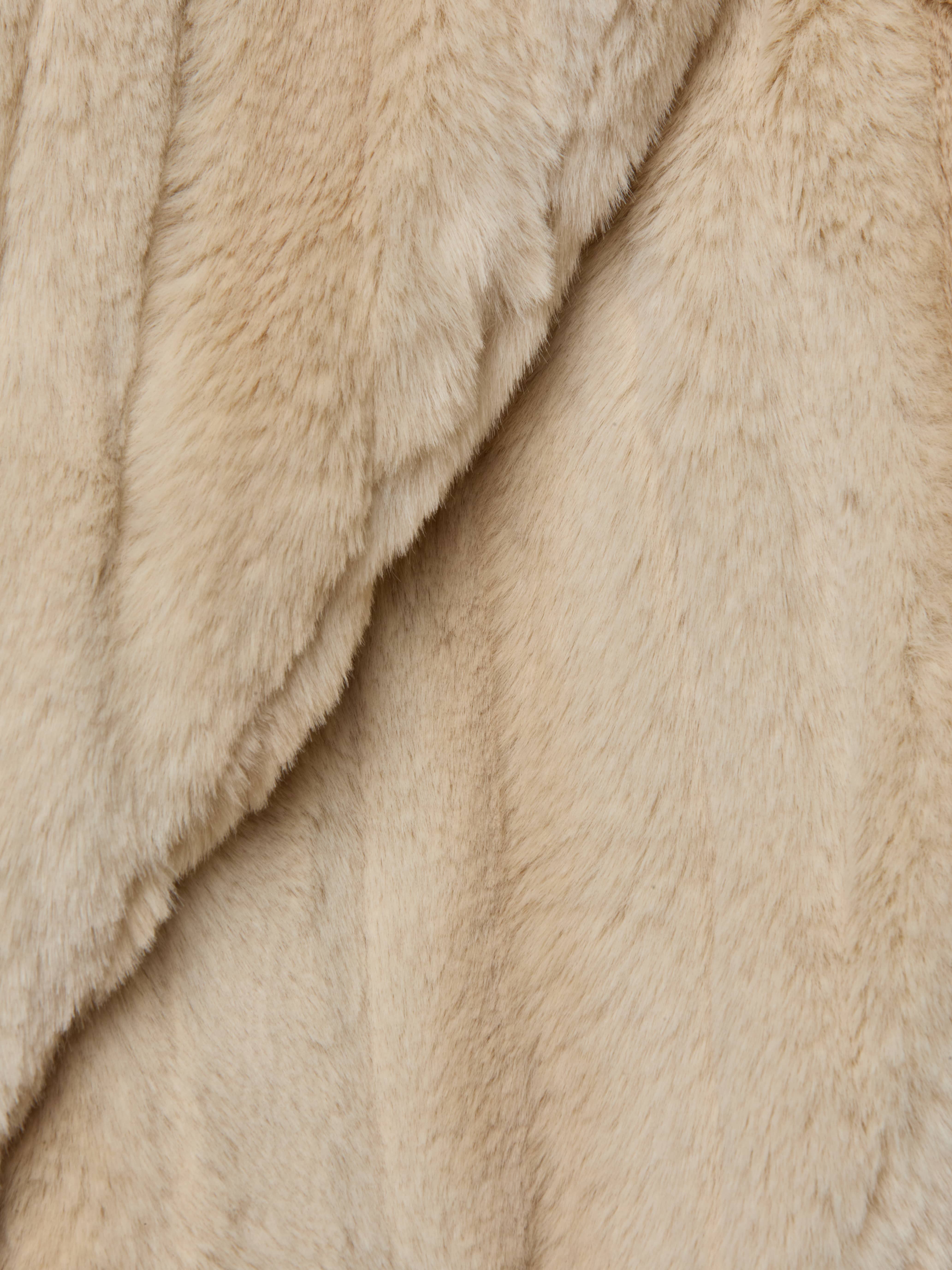 Davy Faux Fur Jacket - Image 5