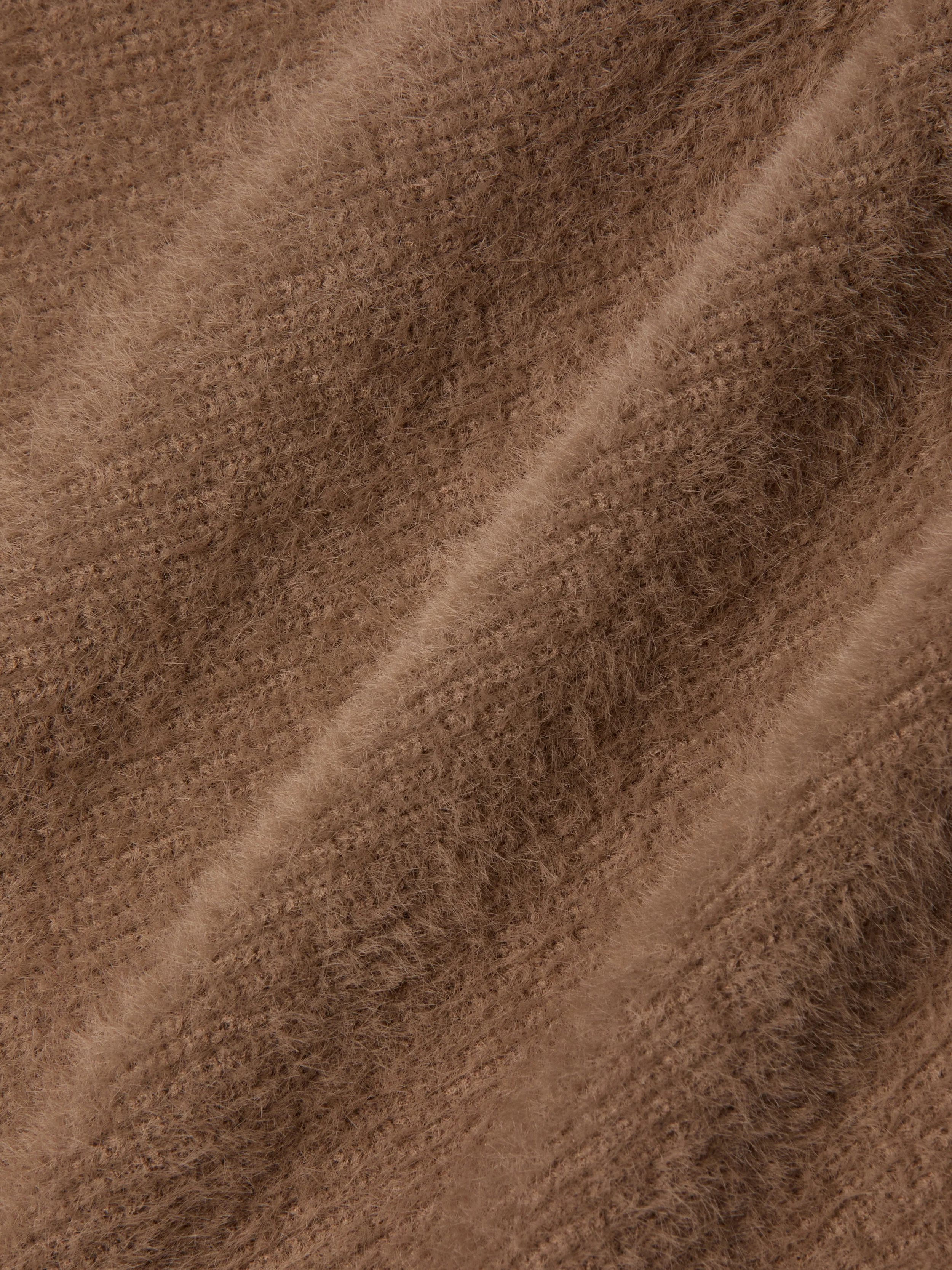Guinevere Cropped Pullover - Image 7