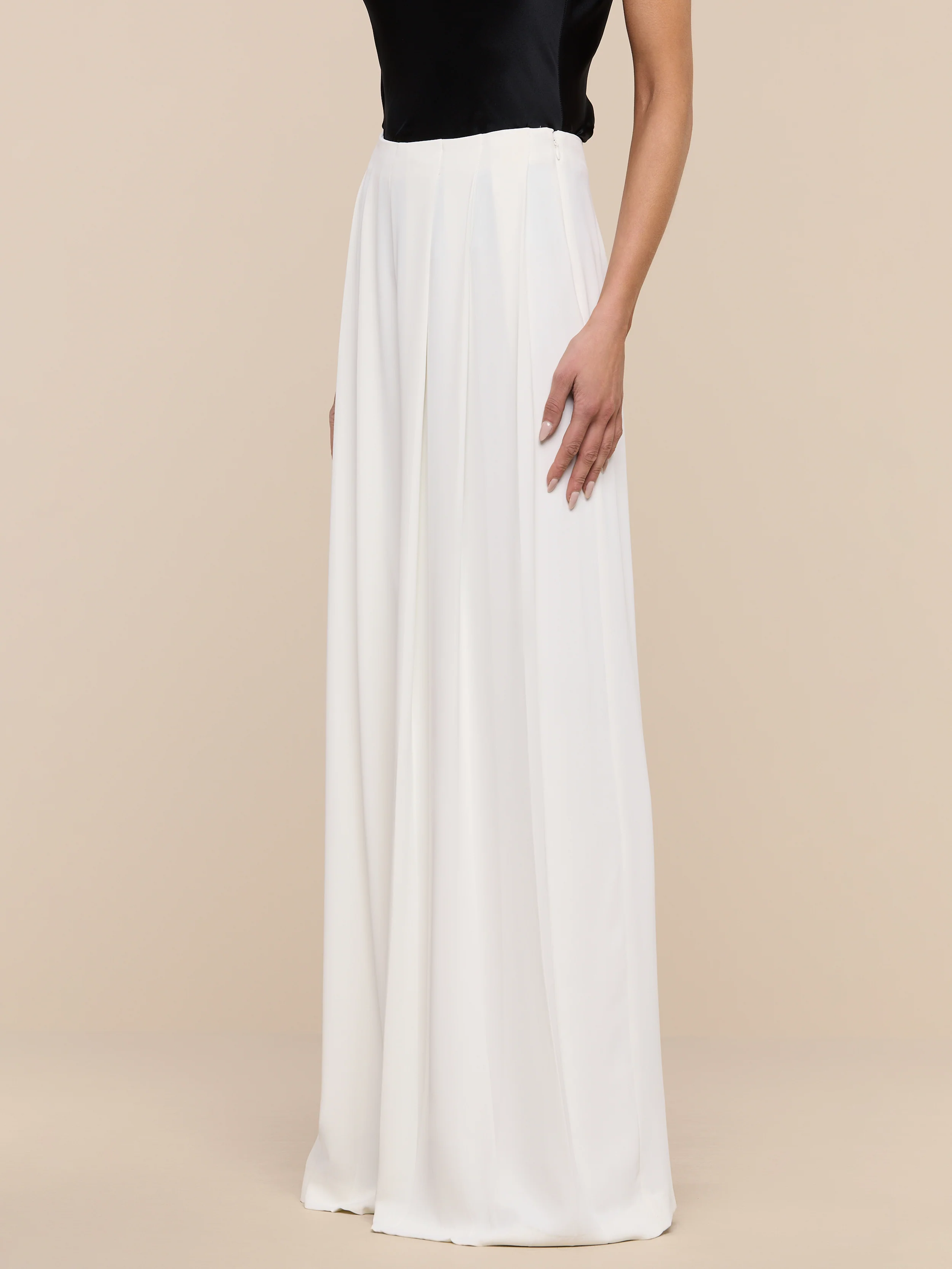 Nova Pleated Wide-Leg Pant - Image 3