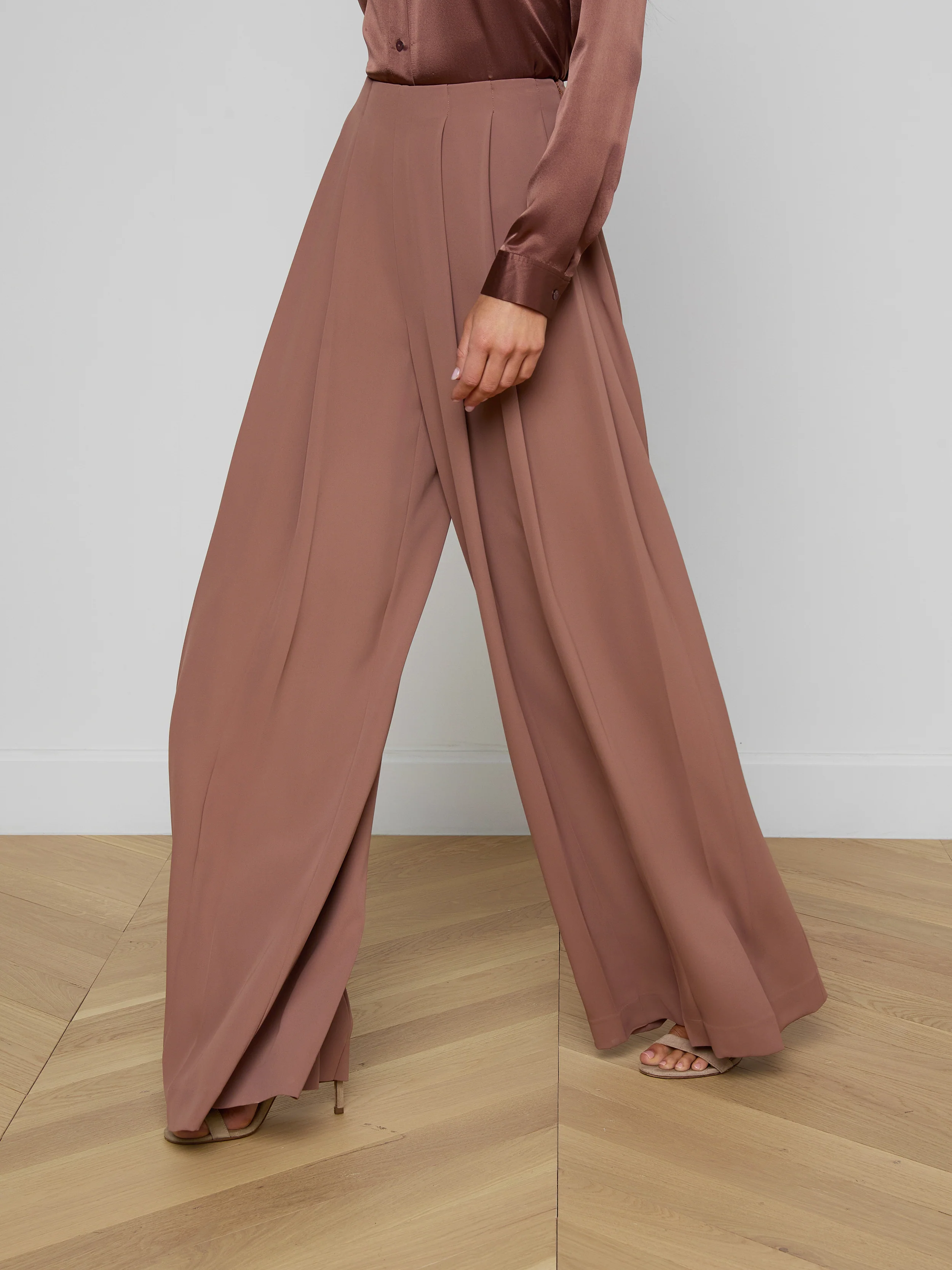 Nova Pleated Wide-Leg Pant - Image 4