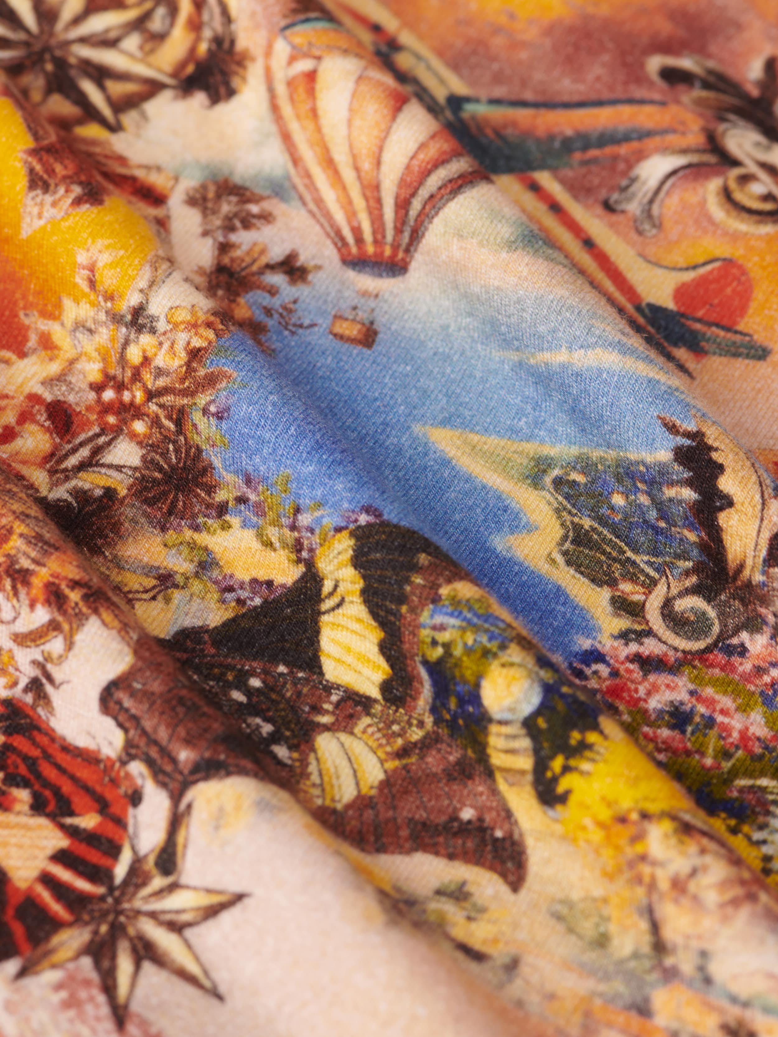 Ressi Fitted Tee - Image 7