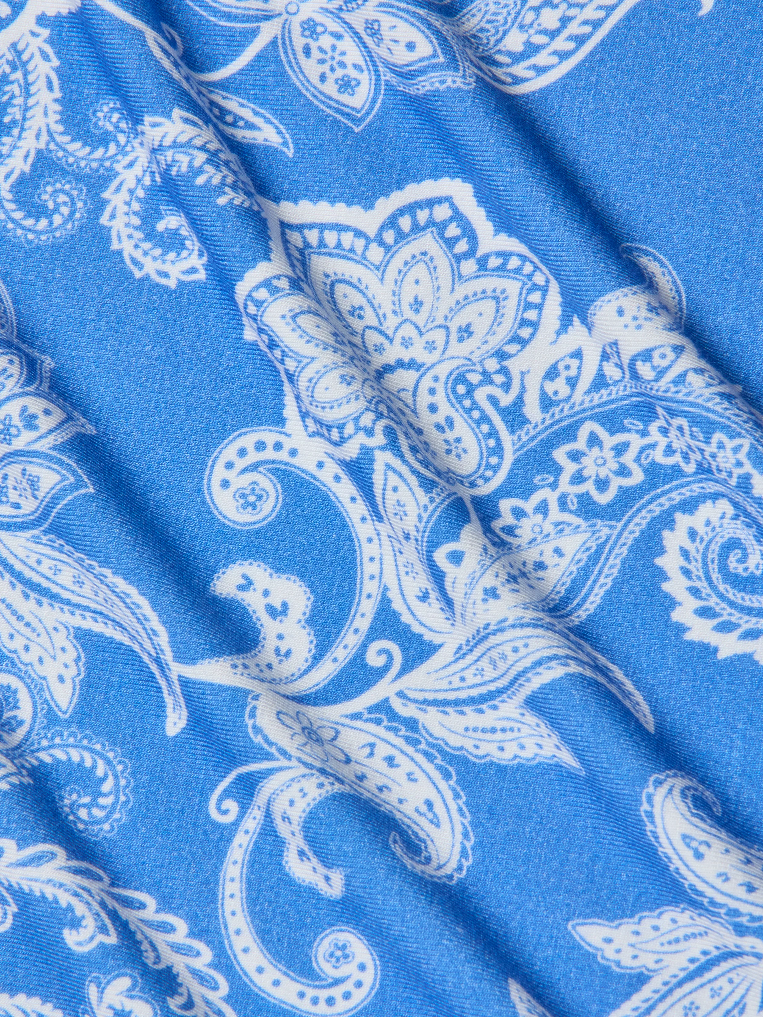 Ressi Fitted Tee - Image 6